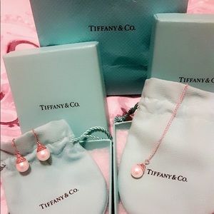 Tiffany Ziegfeld Pearl Collection